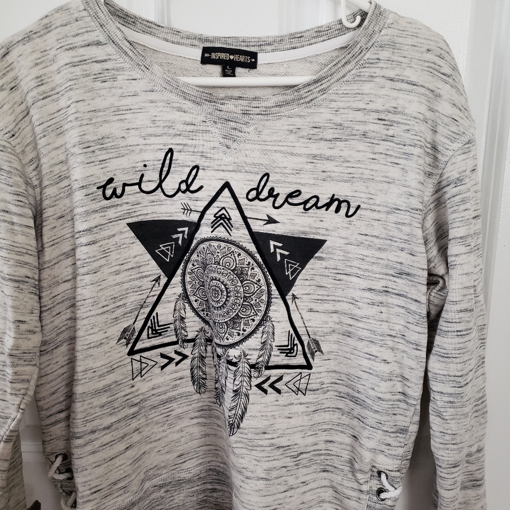 Pull over sweater